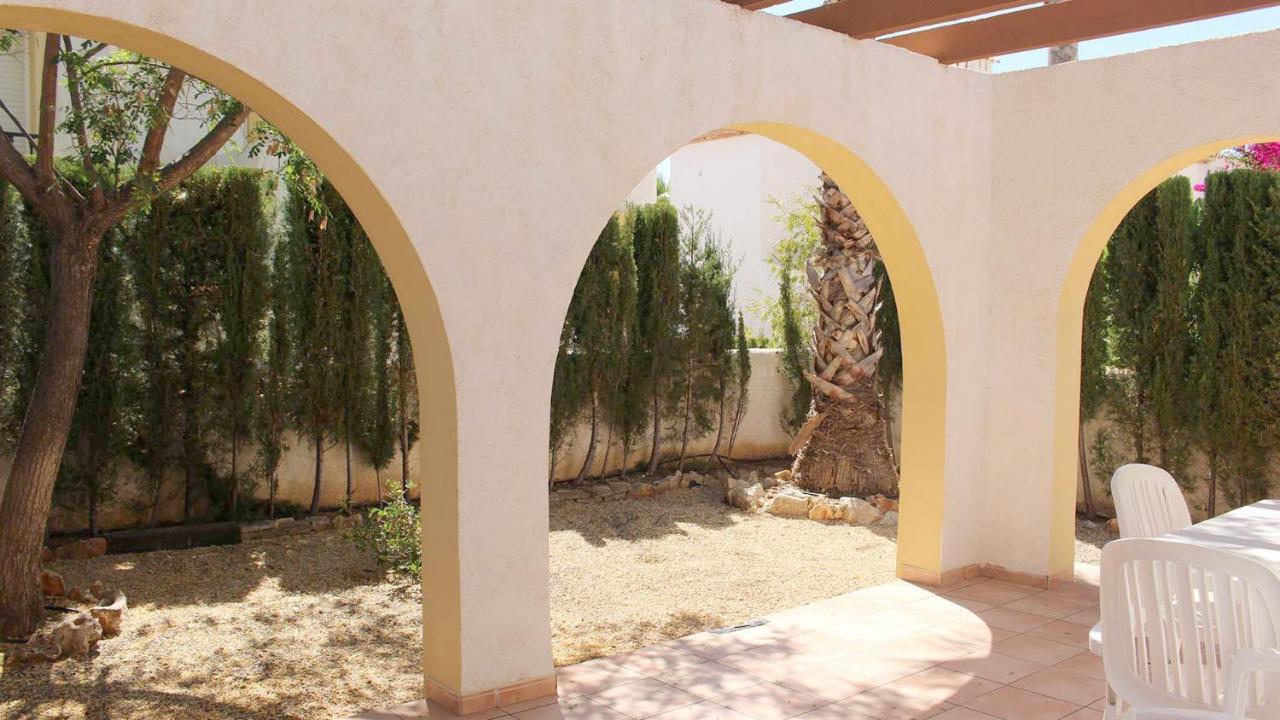 Bungalows Puerta Del Sol Unitursa Calpe Exteriör bild