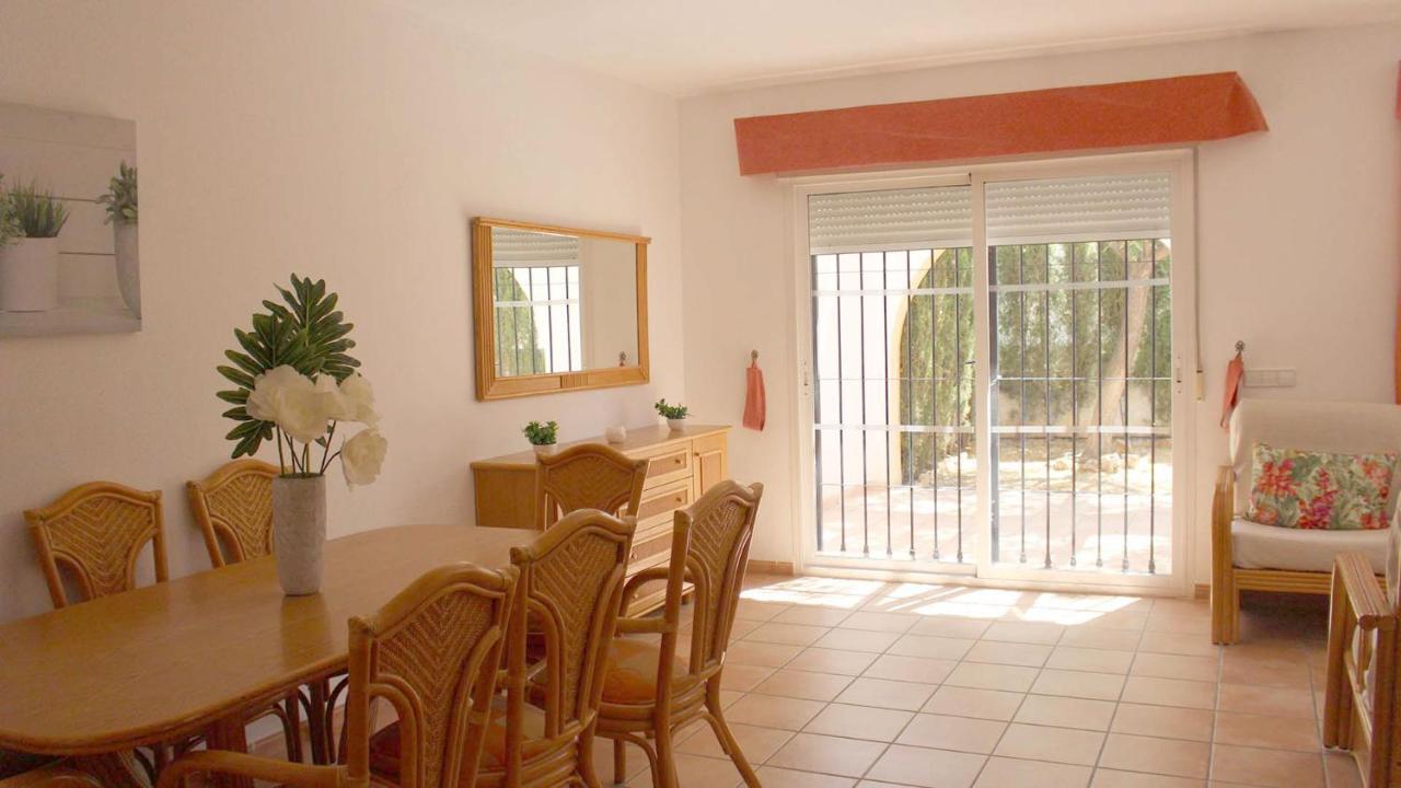 Bungalows Puerta Del Sol Unitursa Calpe Exteriör bild